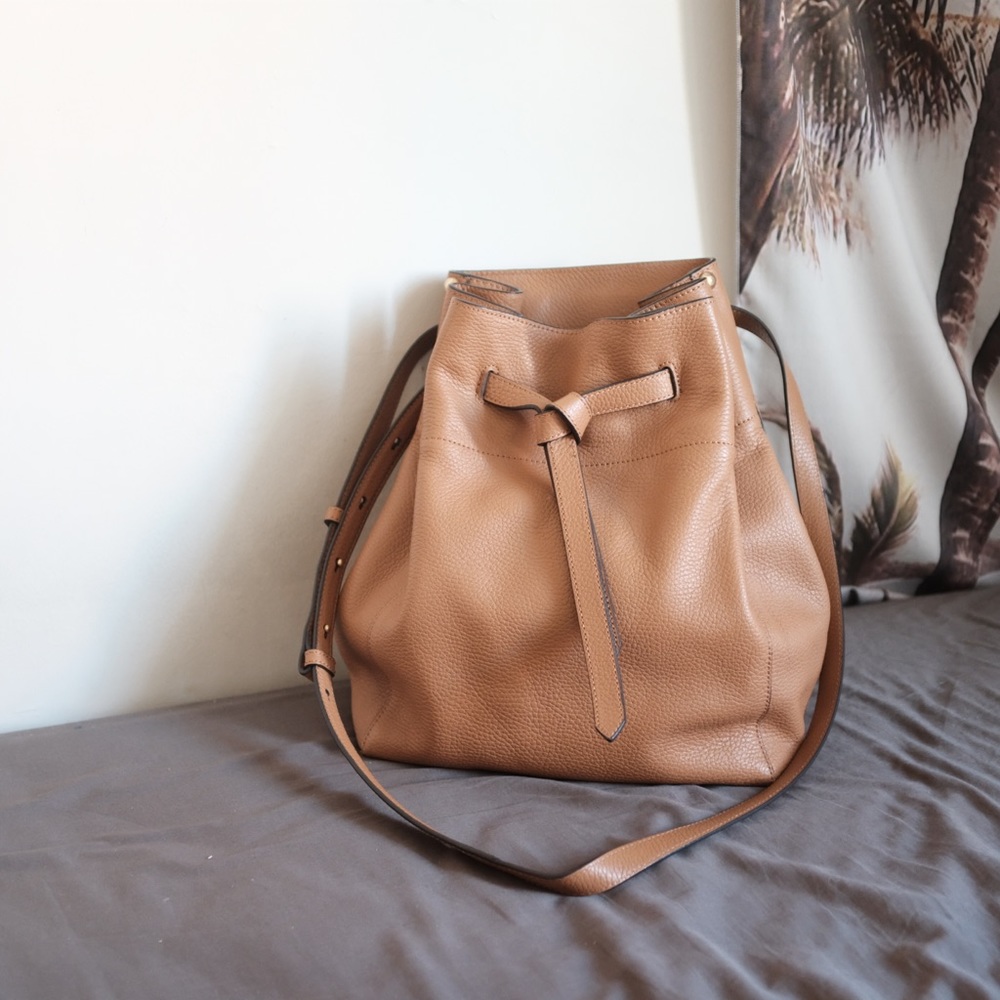 Annabel Ingall Georgia Bucket Bag (Like New)